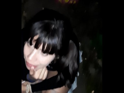 ❤️ 거리에서 사탕과 교환으로 부어오른 페니스 ❌ 포르노 fb ko.pornxlxx.ru에서 ❌