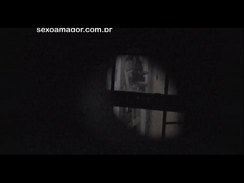 ❤️ 블론디는 중공 벽돌 뒤에 숨겨진 이웃 뱃사공에 의해 비밀리에 비디오에 녹화됩니다. ❌ 포르노 fb ko.pornxlxx.ru에서 ❌